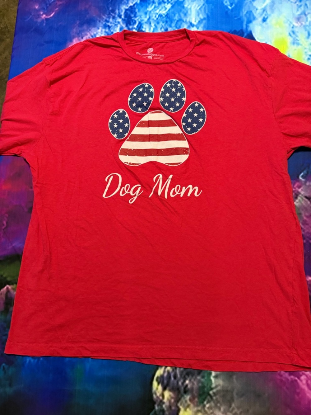 Patriotic Dog Mom Paw Print Tee